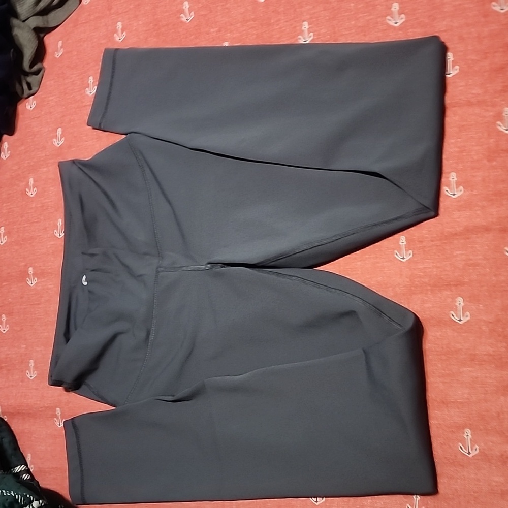 90‎ Degree by reflex leggings used Small